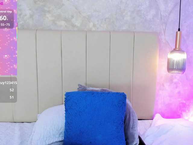 Dakshaa live cam on BongaCams