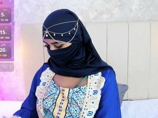 Dakshaa live cam on BongaCams