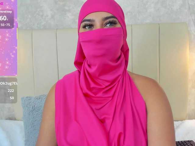 Dakshaa live cam on BongaCams