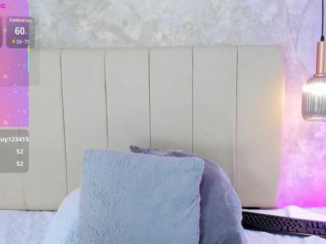 Dakshaa live cam on BongaCams