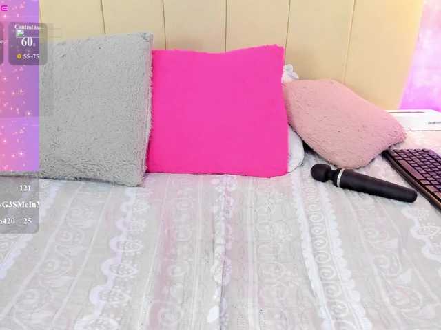 Dakshaa live cam on BongaCams