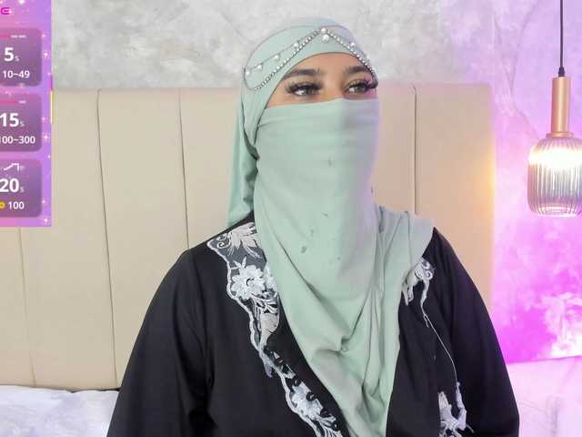 Dakshaa live cam on BongaCams