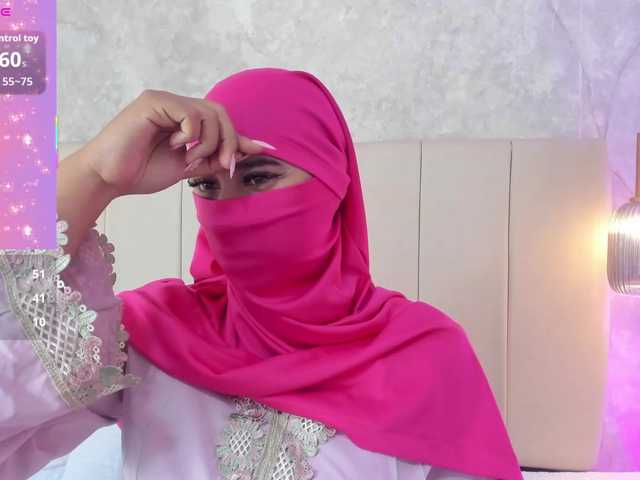 Dakshaa live cam on BongaCams