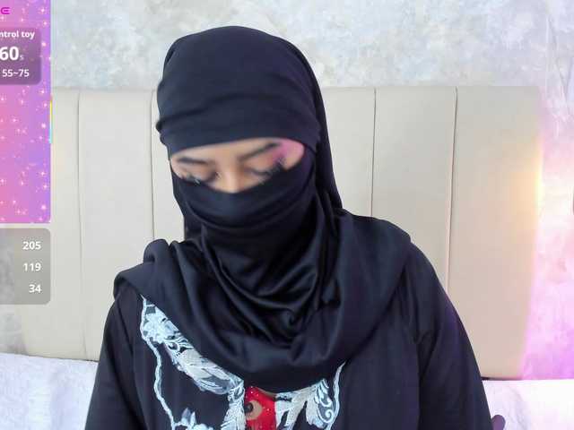 Dakshaa live cam on BongaCams