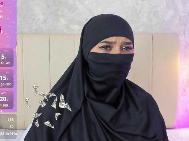 Dakshaa live cam on BongaCams