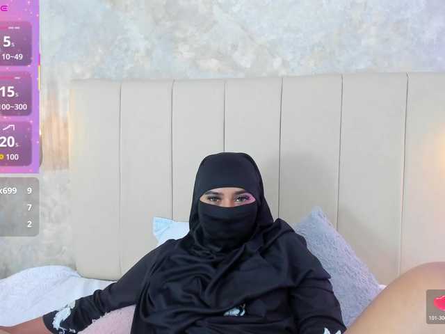 Dakshaa live cam on BongaCams