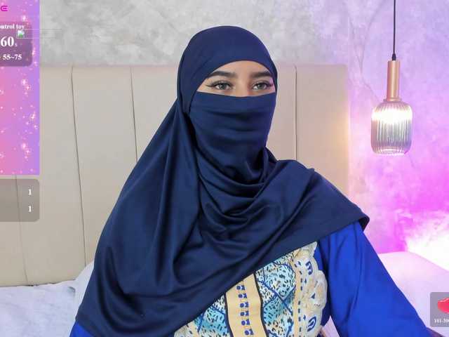 Dakshaa live cam on BongaCams