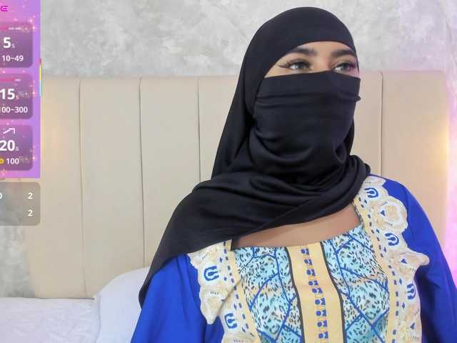 Dakshaa live cam on BongaCams