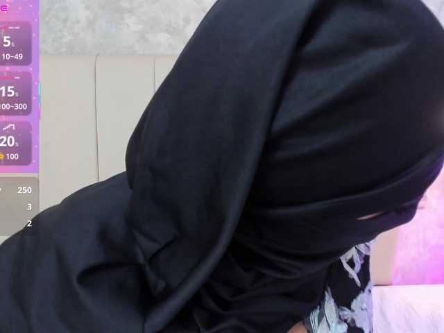 Dakshaa live cam on BongaCams