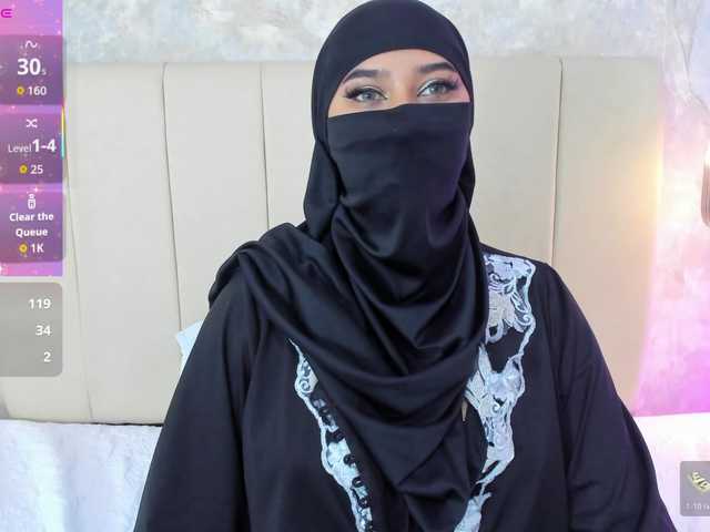 Dakshaa live cam on BongaCams