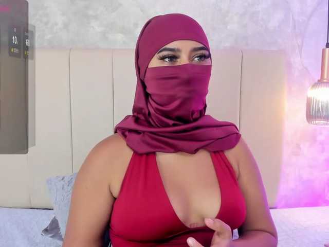 Dakshaa live cam on BongaCams