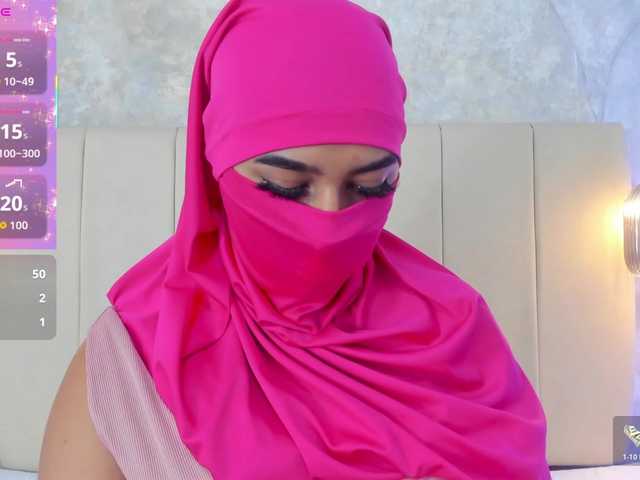 Dakshaa live cam on BongaCams