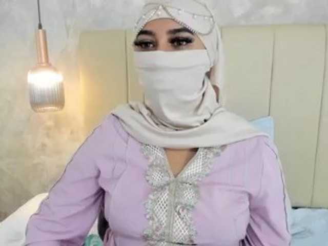 Dakshaa live cam on BongaCams