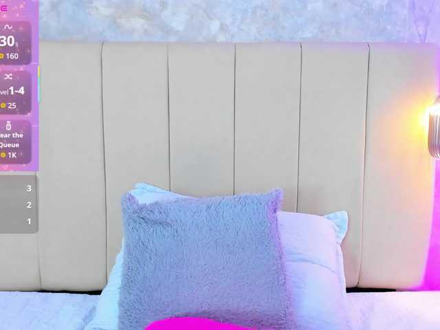 Dakshaa's BongaCams show and profile