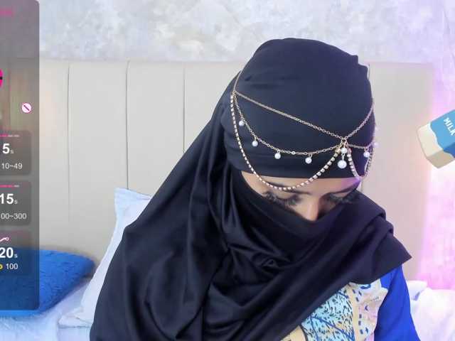 Dakshaa live cam on BongaCams