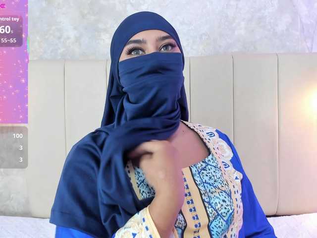 Dakshaa live cam on BongaCams