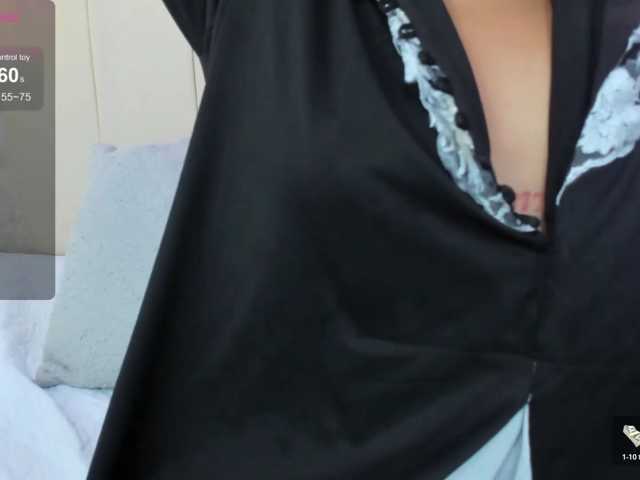Dakshaa live cam on BongaCams