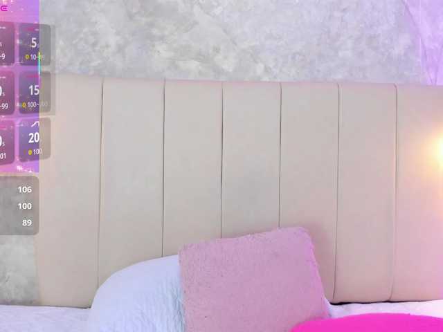 Dakshaa live cam on BongaCams