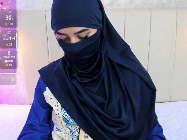 Dakshaa live cam on BongaCams