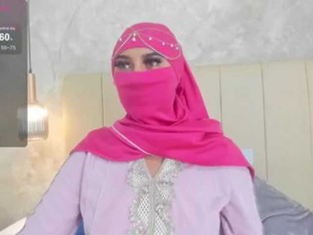 Dakshaa live cam on BongaCams