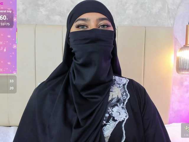 Dakshaa live cam on BongaCams