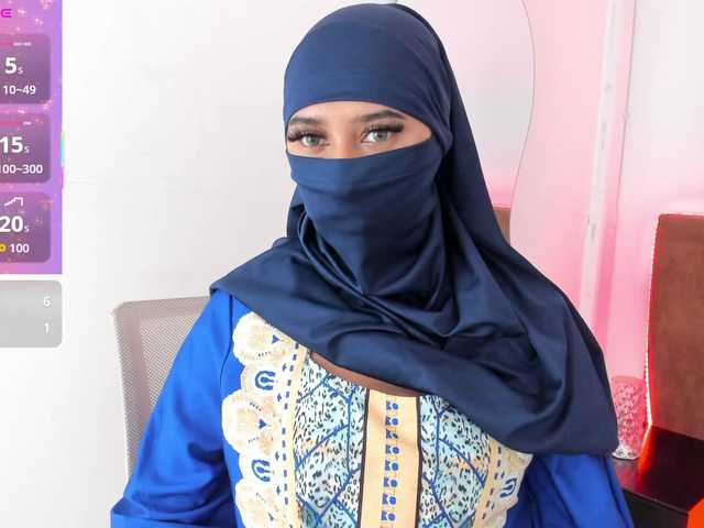Dakshaa live cam on BongaCams