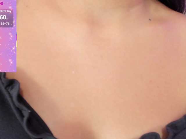 Dakshaa live cam on BongaCams