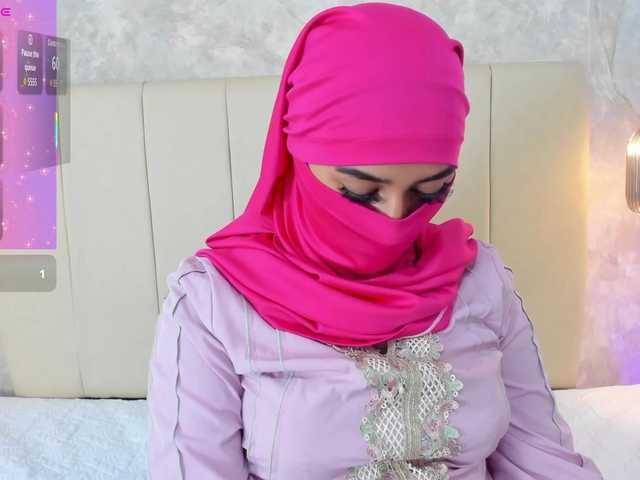 Dakshaa live cam on BongaCams