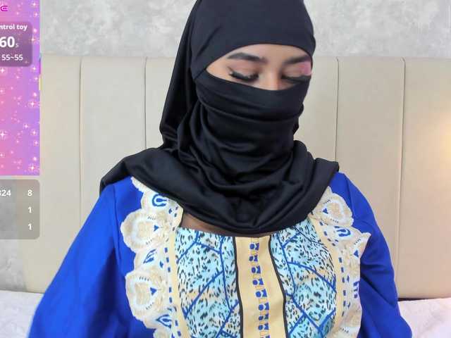 Dakshaa live cam on BongaCams