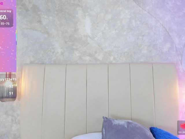 Dakshaa live cam on BongaCams