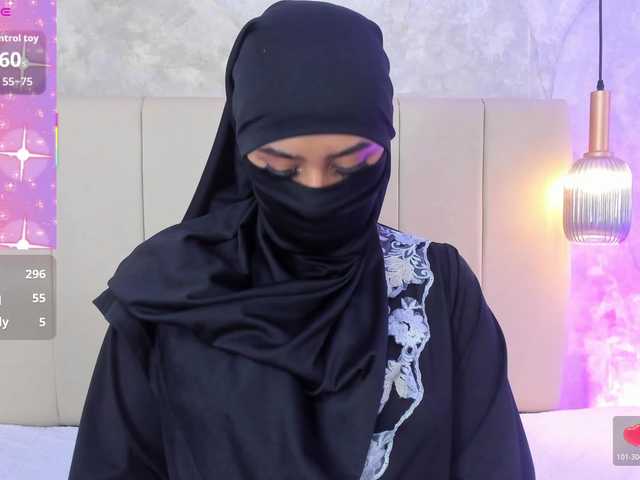 Dakshaa live cam on BongaCams