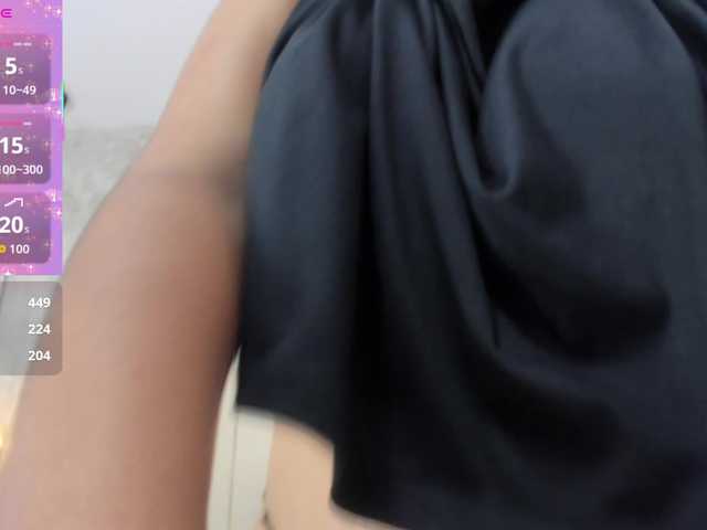 Dakshaa live webcam show