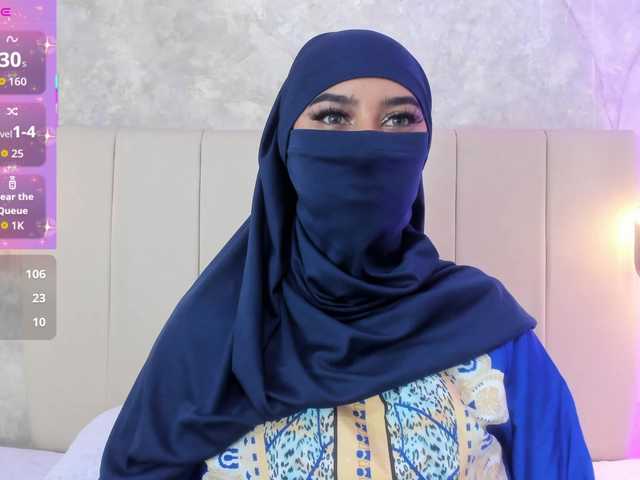 Dakshaa live cam on BongaCams