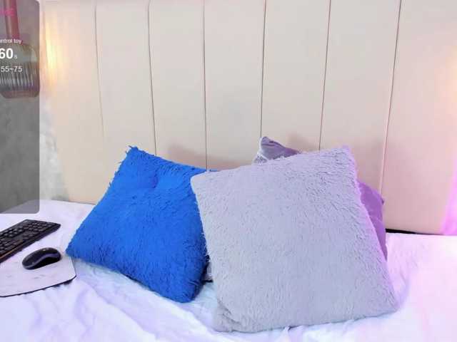 Dakshaa live cam on BongaCams
