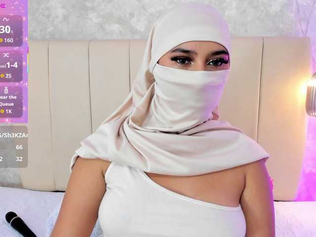Dakshaa live cam on BongaCams