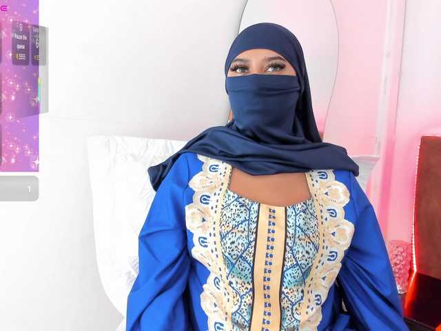 Dakshaa live cam on BongaCams