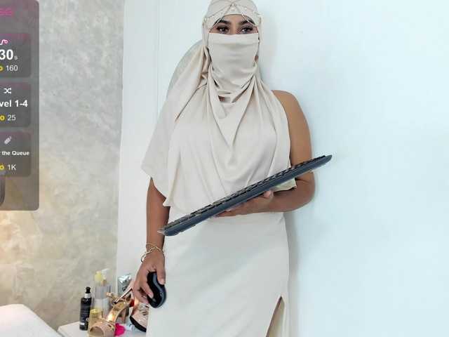 Dakshaa live cam on BongaCams