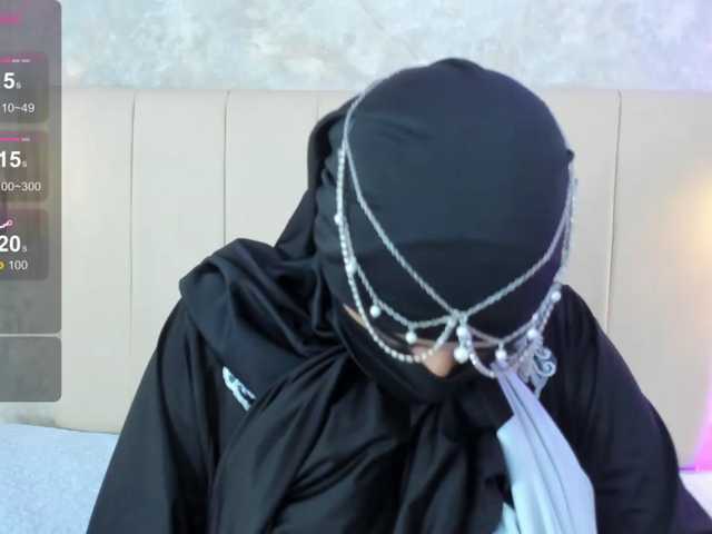 Dakshaa live cam on BongaCams