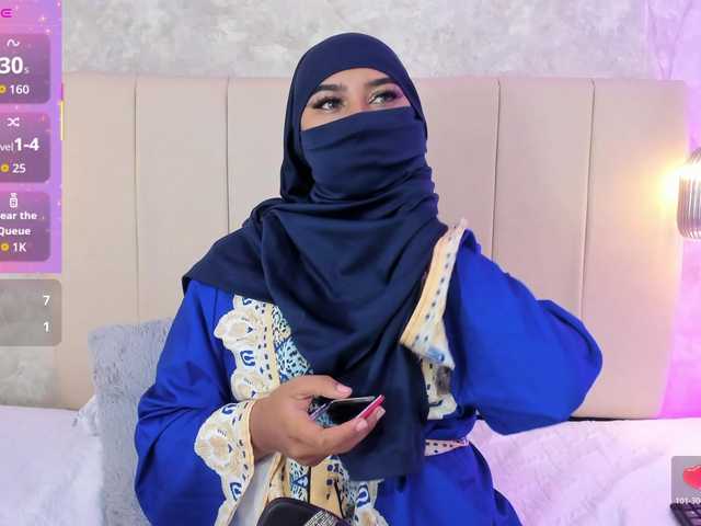 Dakshaa live cam on BongaCams