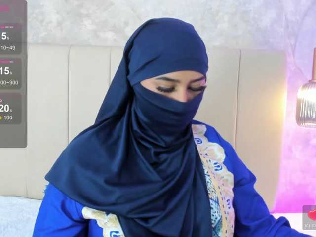 Dakshaa live cam on BongaCams