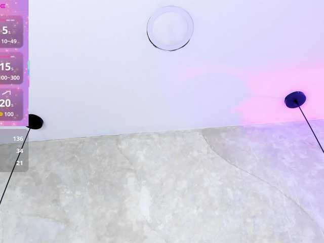 Dakshaa live webcam show
