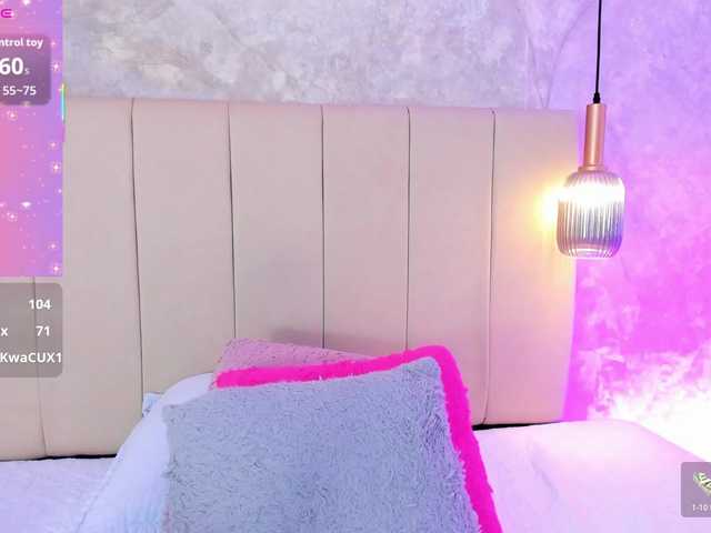 Dakshaa live webcam show