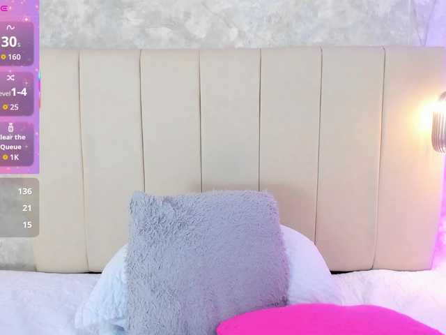Dakshaa live cam on BongaCams