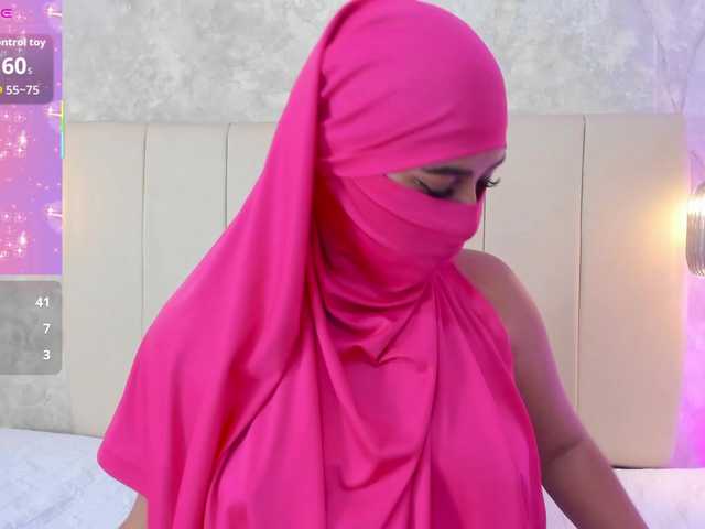Dakshaa live cam on BongaCams
