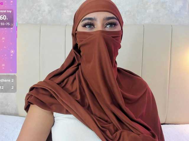 Dakshaa live cam on BongaCams
