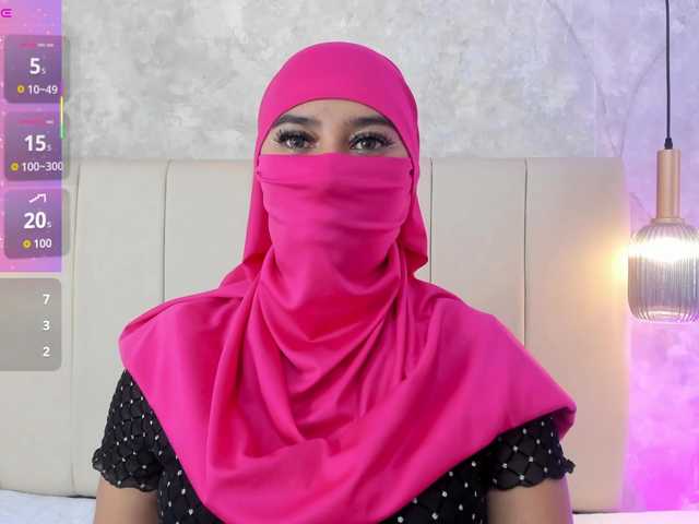 Dakshaa live cam on BongaCams