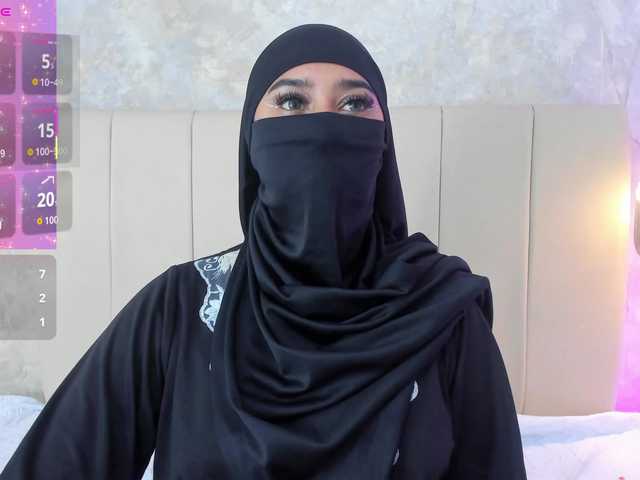dakshaa cam belle