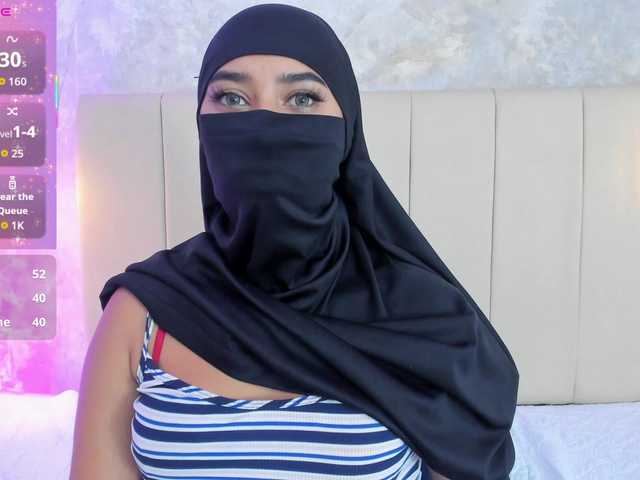 Dakshaa live cam on BongaCams