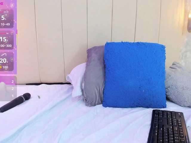 Dakshaa live cam on BongaCams