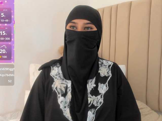 Dakshaa live cam on BongaCams